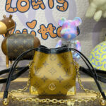 Louis Vuitton Online Only M82885 Apricot